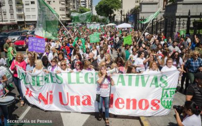 Las Mujeres Legislativas se sumaron «al ruidazo» del 8M para reclamar por sus derechos en el ámbito del Congreso Nacional.