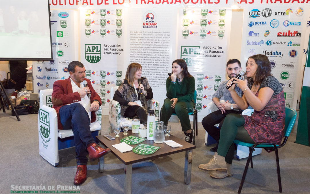 APL Puertas Abiertas en la Feria del Libro. FM Concepto 95.5