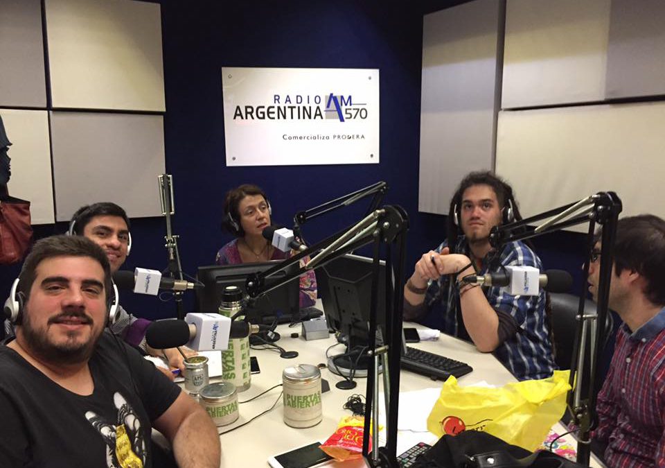 Puertas Abiertas Radio. AM 570 Radio Argentina.