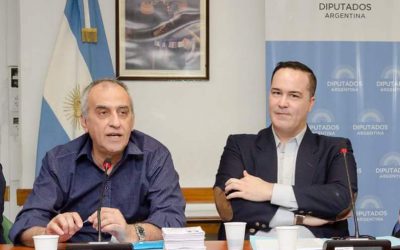 Máximo Cáceres invitó a un debate público y abierto al otro candidato para que los compañeros sepan quien es cada uno y que proponen.